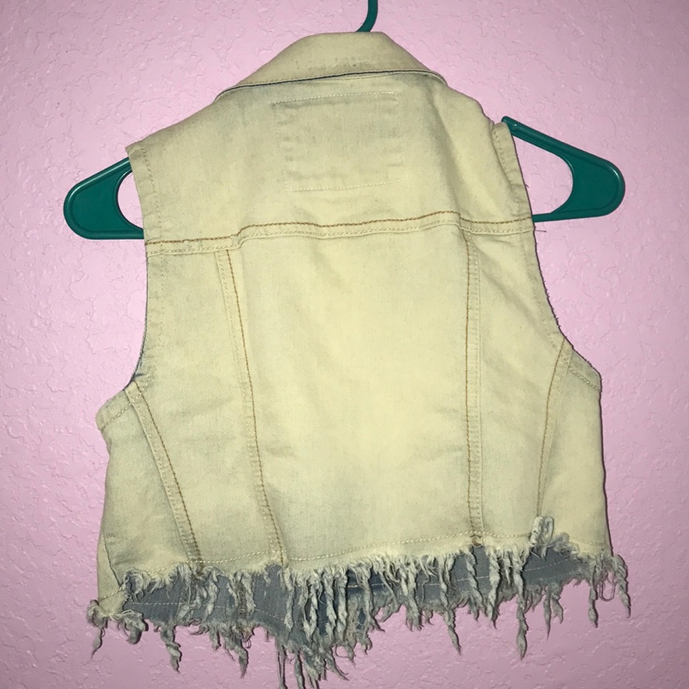 Jean vest - Picture 2 of 3